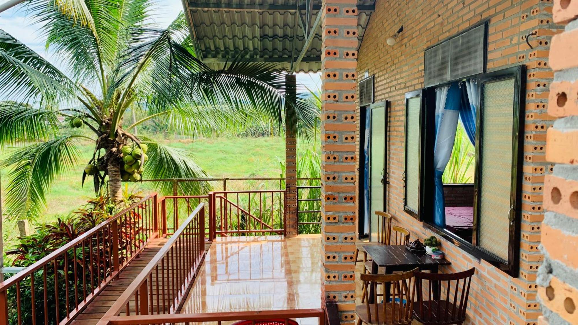 Gibbon Singing Home Stay Quan Tom Exterior foto