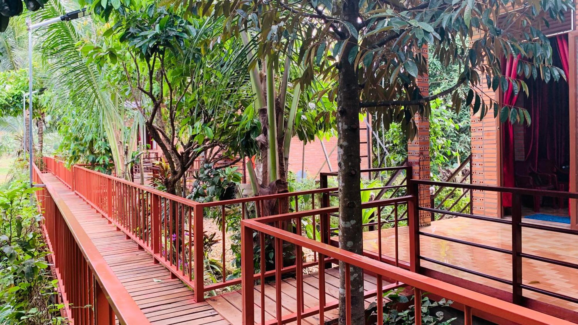 Gibbon Singing Home Stay Quan Tom Exterior foto