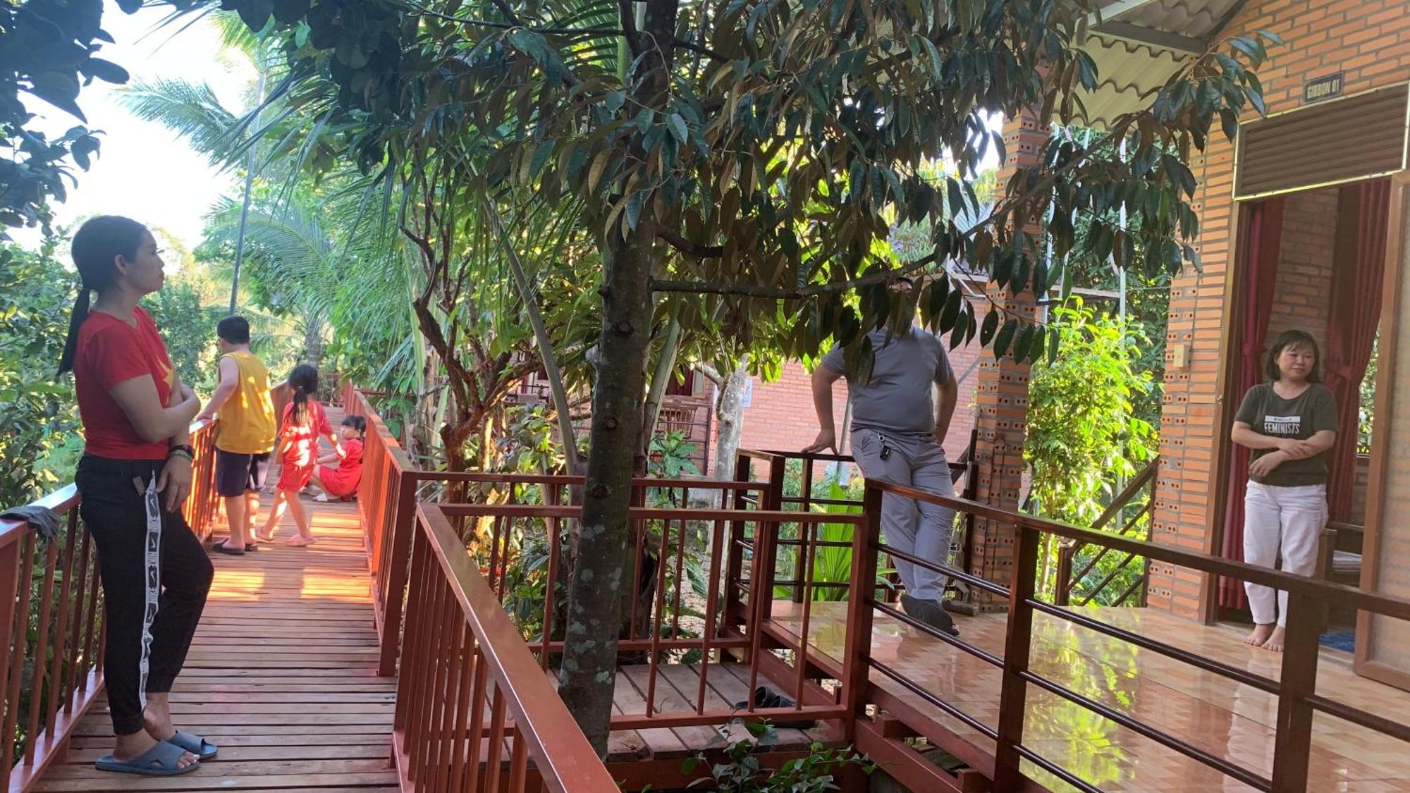 Gibbon Singing Home Stay Quan Tom Exterior foto